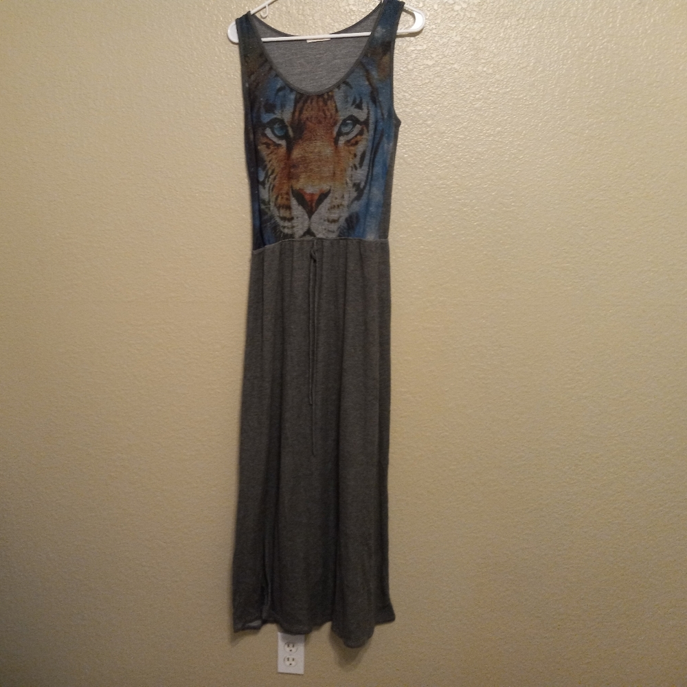 Black Brad Heather Gray Tiger Print Drawstring Maxi Dress